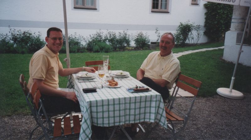 Rolf und Stefan im Biergarten Klosterbräu