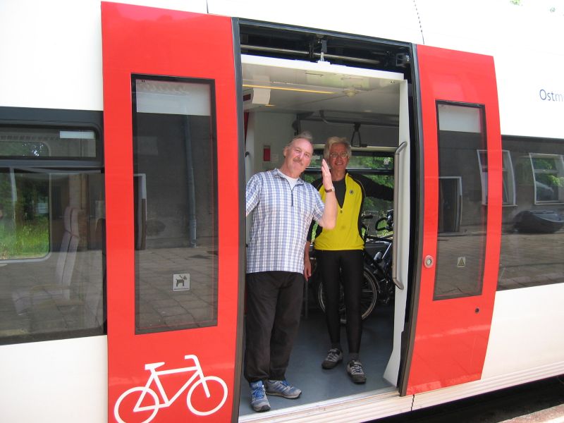 Rolf und Ludwig im Zug nach Pasewalk